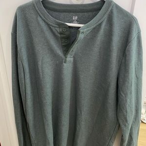 gap long sleeve
